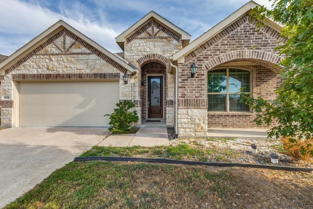 1626 Hope Ln - Photo 2 of 25
