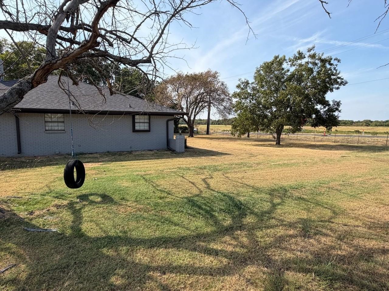 2928 Almeta Ln - Photo 6 of 37