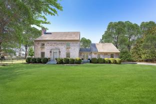 22 Barn Ln - Photo 1 of 1