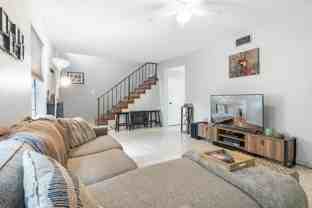 3 Laredo Pl - Photo 1 of 1