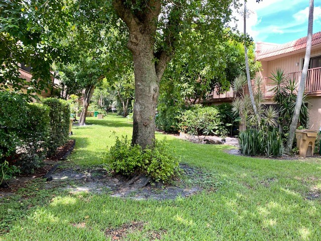 3 Laredo Pl - Photo 6 of 27