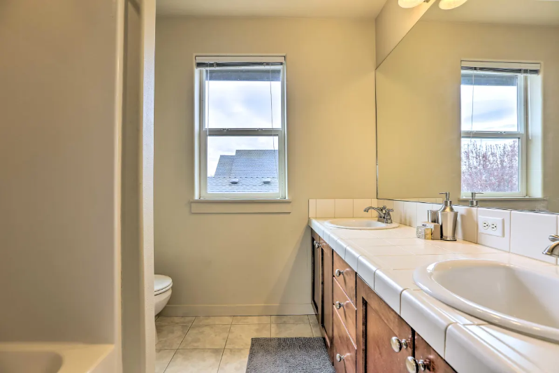 871 Ne Locksley Dr - Photo 4 of 16