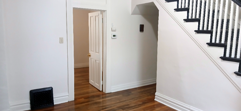 606 Dodge St - Photo 5 of 50