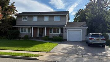 featured image of 1 Niagara Dr