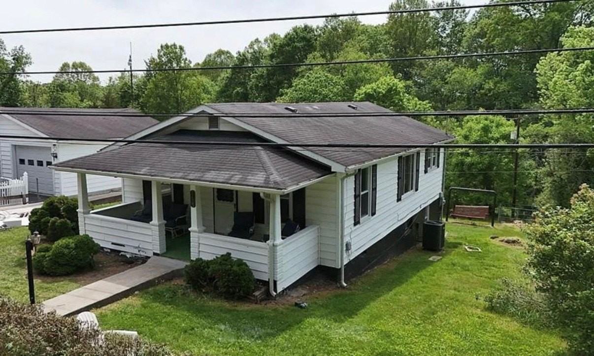 7435 Gatewood Rd - Photo 2 of 28