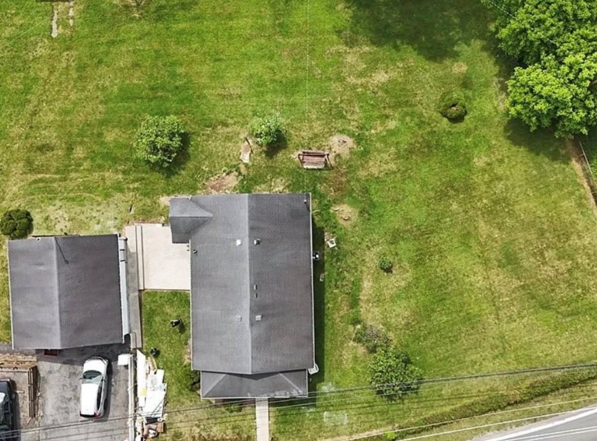 7435 Gatewood Rd - Photo 3 of 28