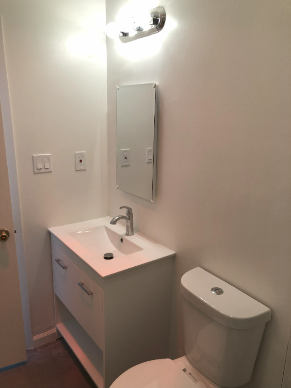 565 8th Ave #202 - Photo 4 of 13