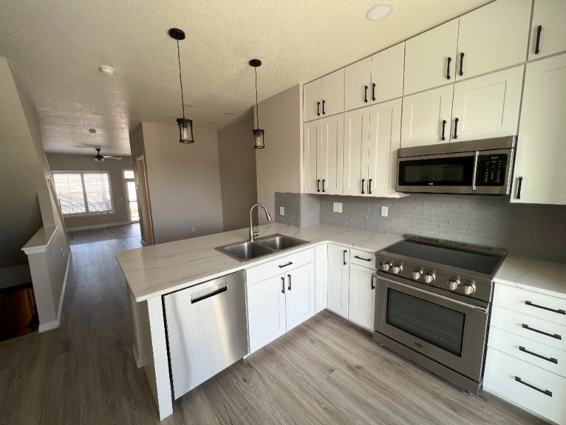 9514 Pearl Cir #103 - Photo 4 of 27