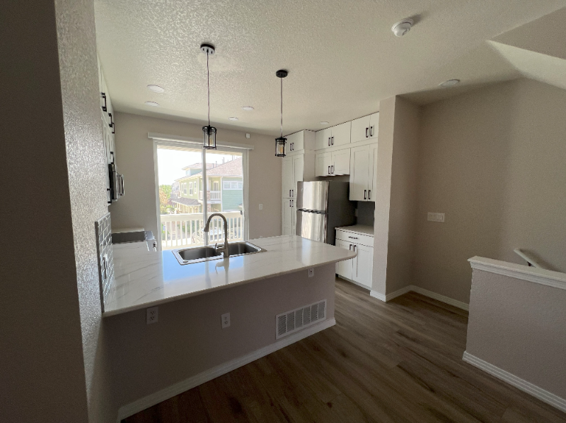 9514 Pearl Cir #103 - Photo 5 of 27