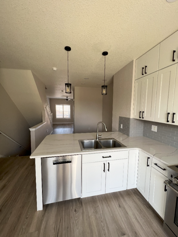 9514 Pearl Cir #103 - Photo 6 of 27