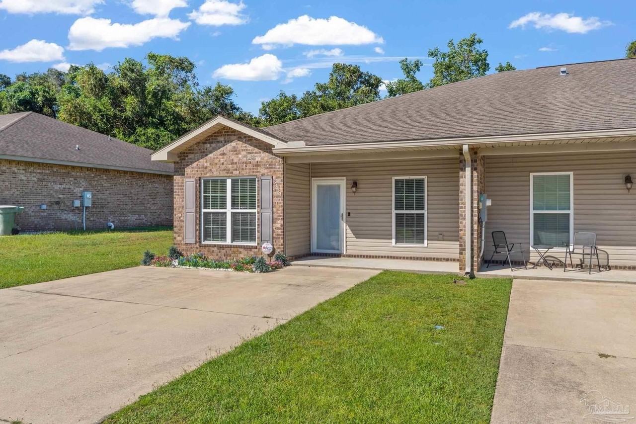 8483 Crissy Ln - Photo 3 of 28