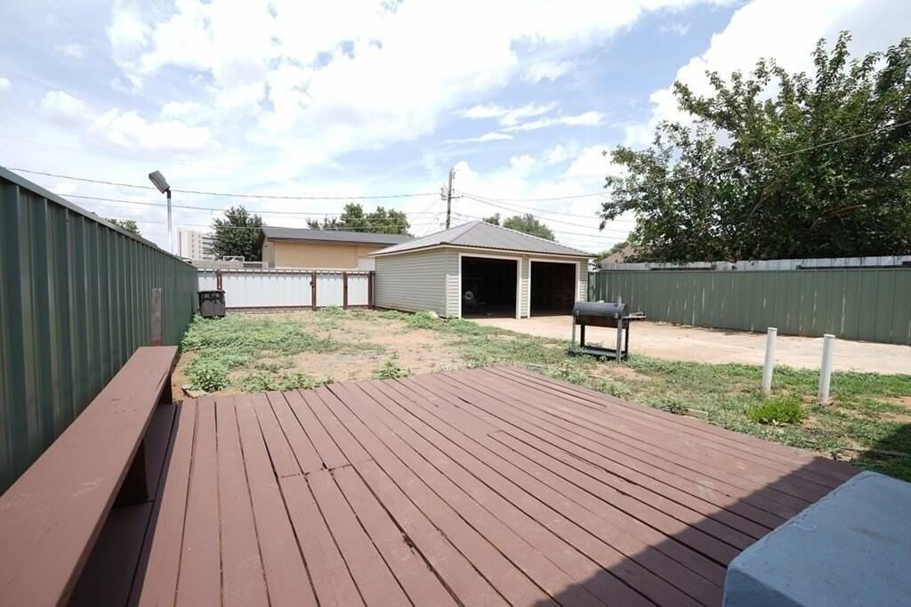 222 Mitchell St #A - Photo 7 of 8
