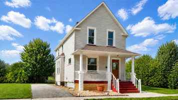 featured image of 3716 W 15th St