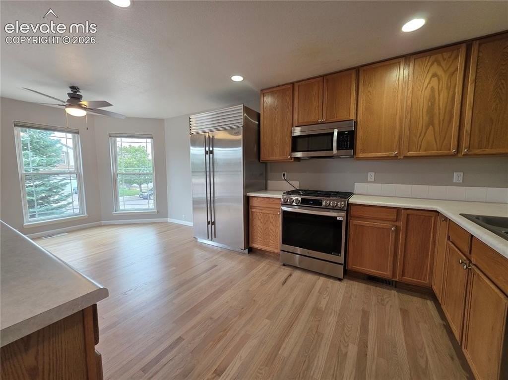 5376 Spoked Wheel Dr - Photo 3 of 35