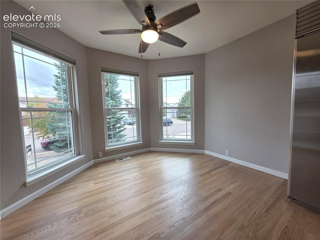 5376 Spoked Wheel Dr - Photo 7 of 35
