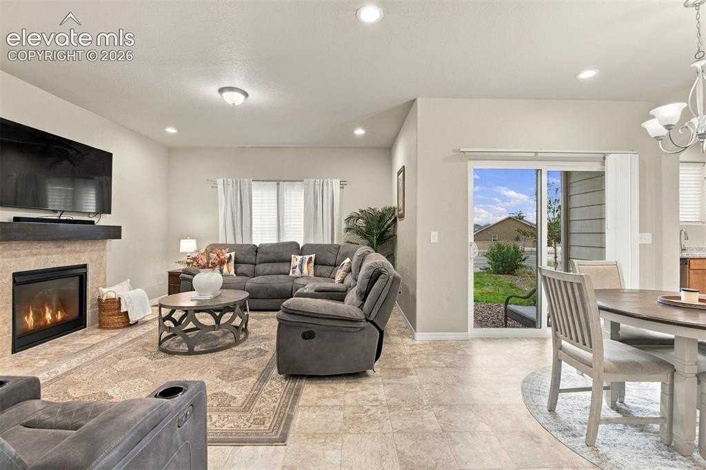 3654 Vineyard Cir - Photo 6 of 27