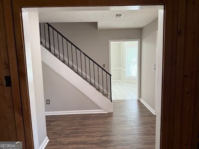 100 Forest Hall Ln - Photo 4 of 20