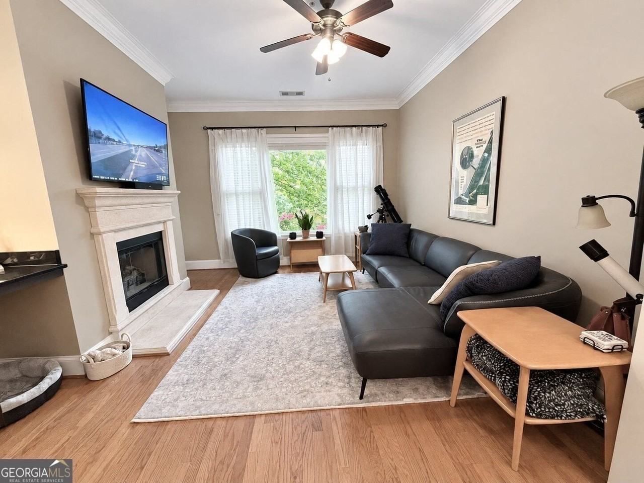 11 Perimeter Ctr E - Photo 6 of 29