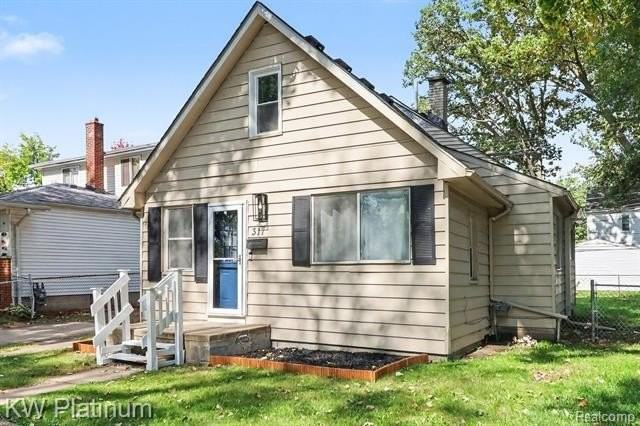 317 E Madge Ave - Photo 4 of 19