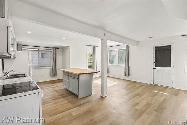 317 E Madge Ave - Photo 7 of 19