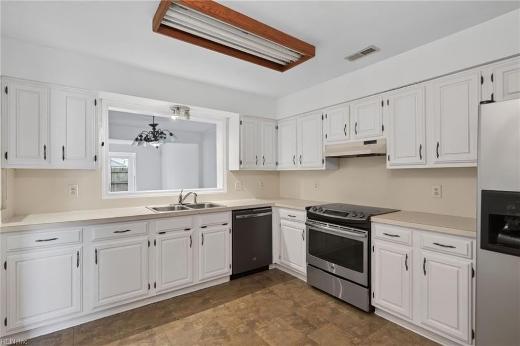 1245 Hillock Xing - Photo 4 of 23