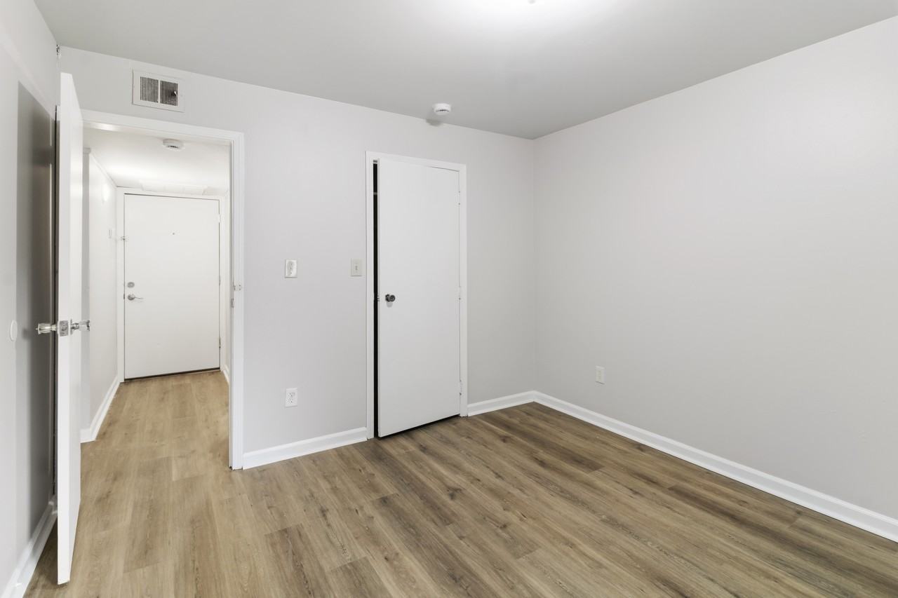 1605 N Willow Rd - Photo 6 of 16