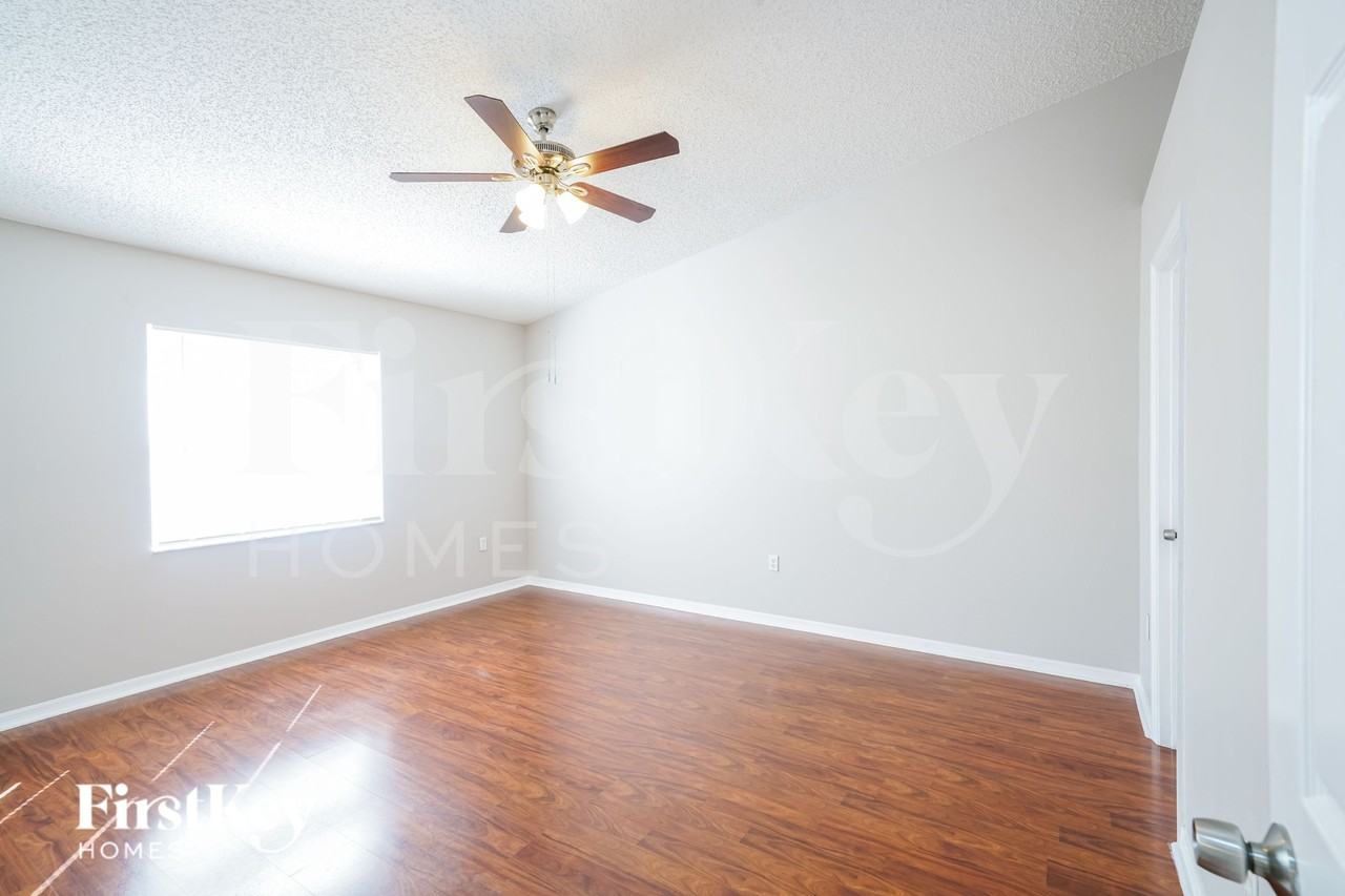 3130 Valley Vista Cir - Photo 7 of 15
