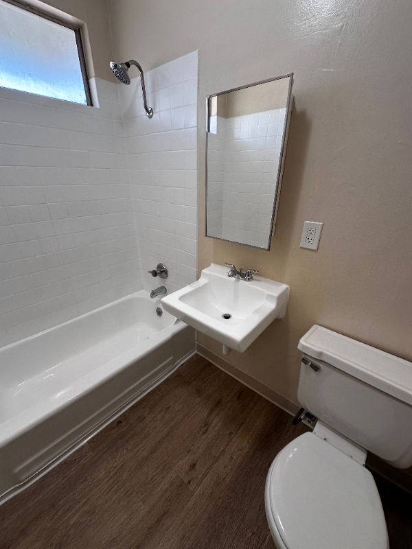 1001 E Stearns Ave #33 - Photo 5 of 6