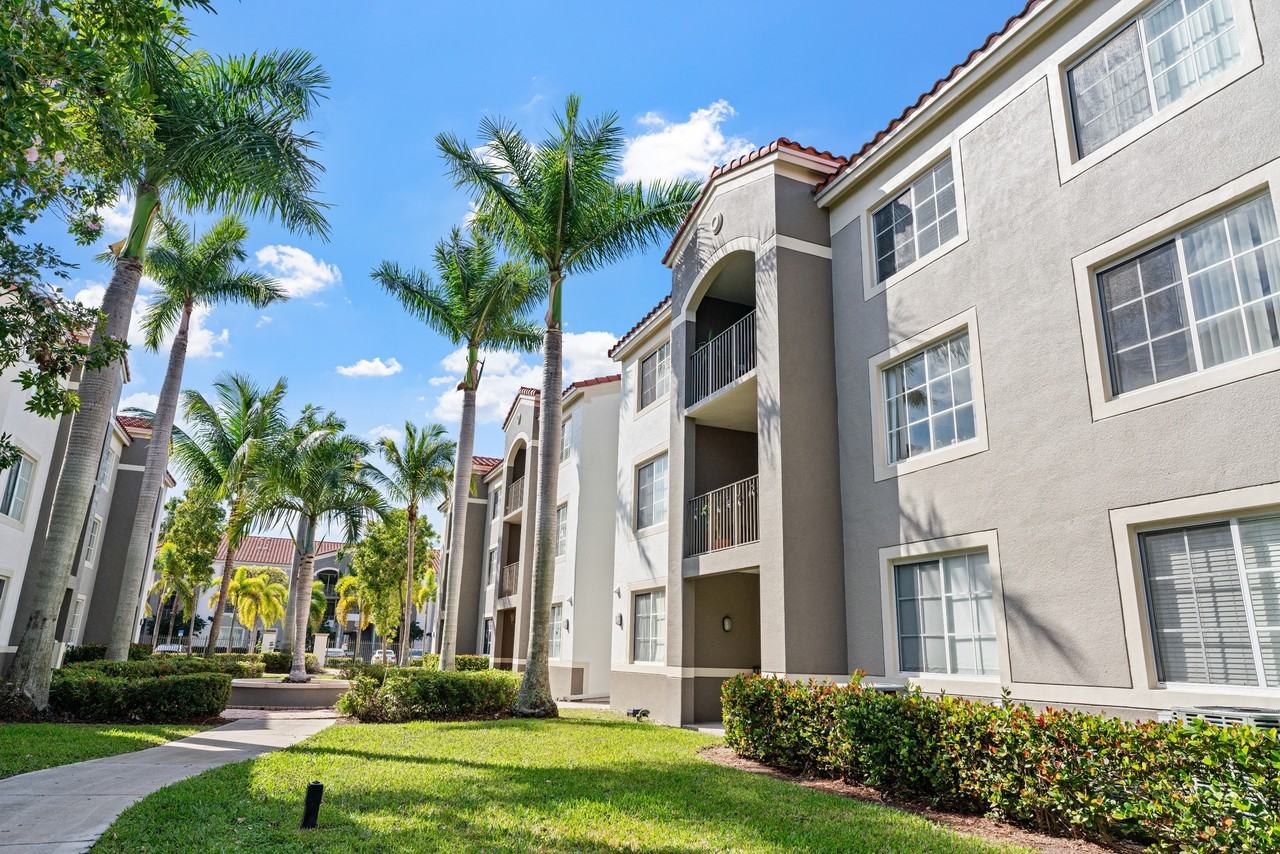 Gables Court - Photo 7 of 20