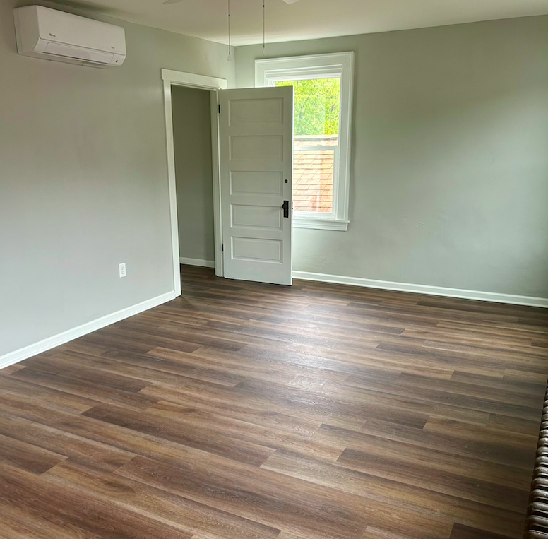 630 Baldwin Street - Photo 2 of 10