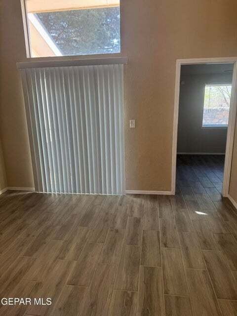 1924 Estrada Drive - Photo 6 of 19