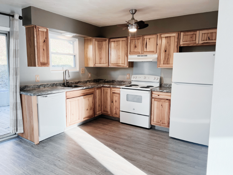 5112 Dublin Dr - Photo 2 of 19