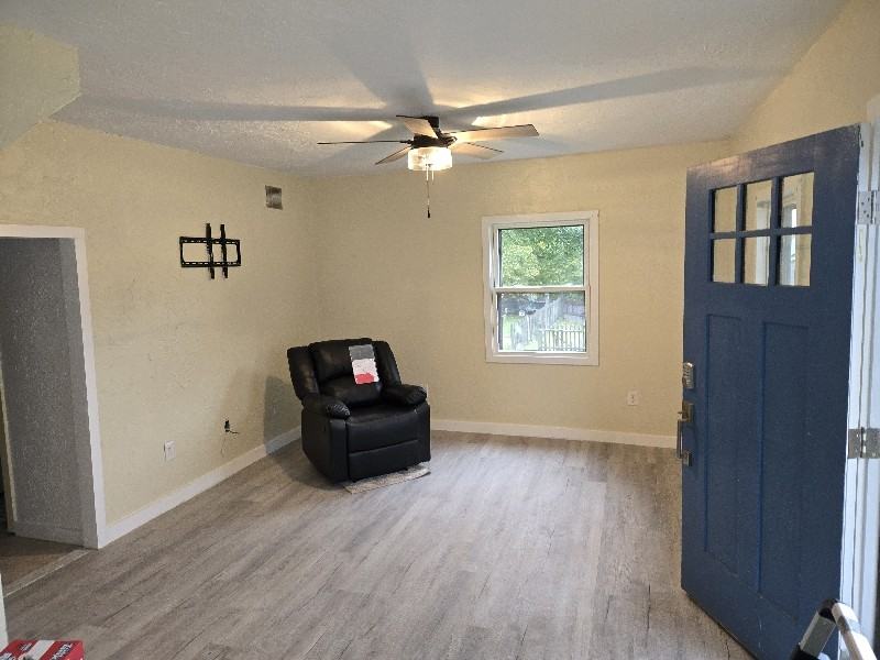 35 Bugbee St - Photo 7 of 30
