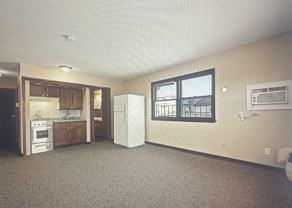 1400 7th Ave Sw #4 - Photo 1 of 1