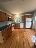 featured image of 66 Middle Rd