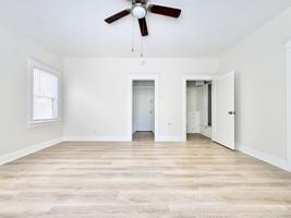 featured image of 1035 E Broadway