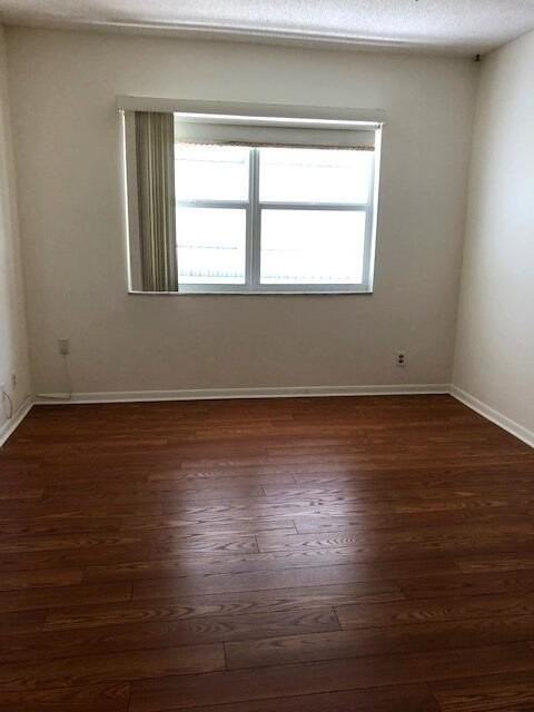 1115 Lake Ter #210 - Photo 6 of 7