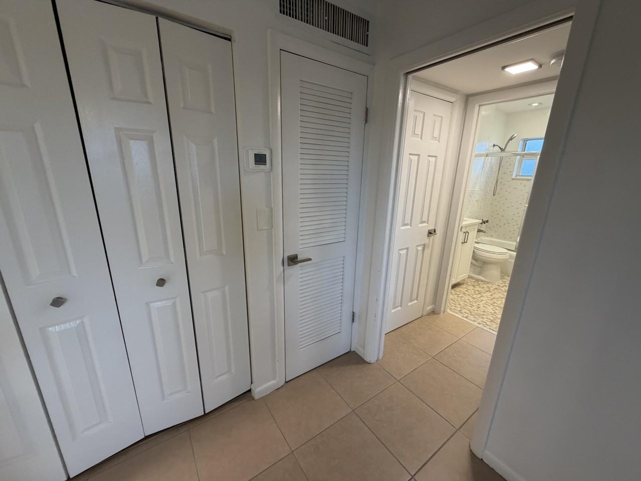 5630 Ne 18th Ave #308 - Photo 5 of 29