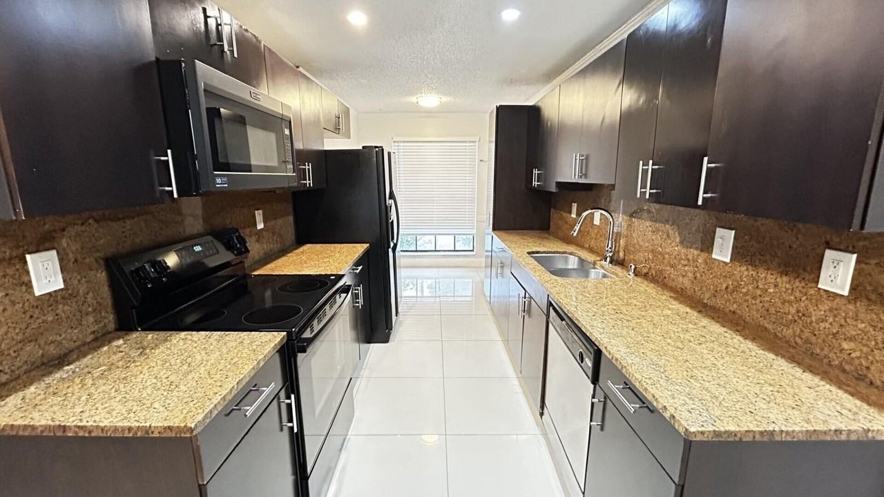 3468 Cluster Rd #3468 - Photo 4 of 34