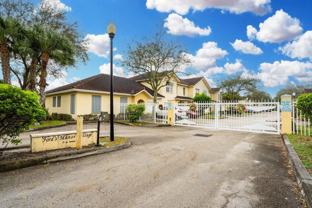 1235 Nw 27th Ave - Photo 1 of 1
