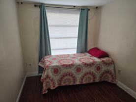 2115 Cordova Cir W - Photo 1 of 1