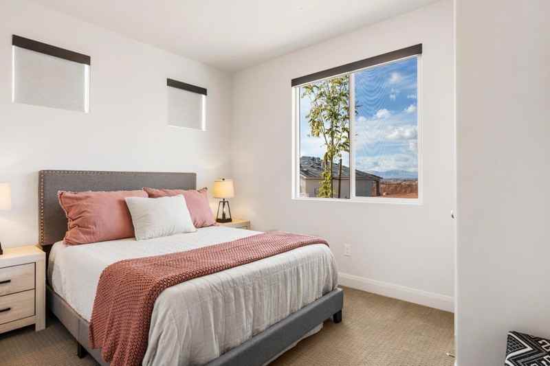 1378 N Marfil Way - Photo 5 of 42