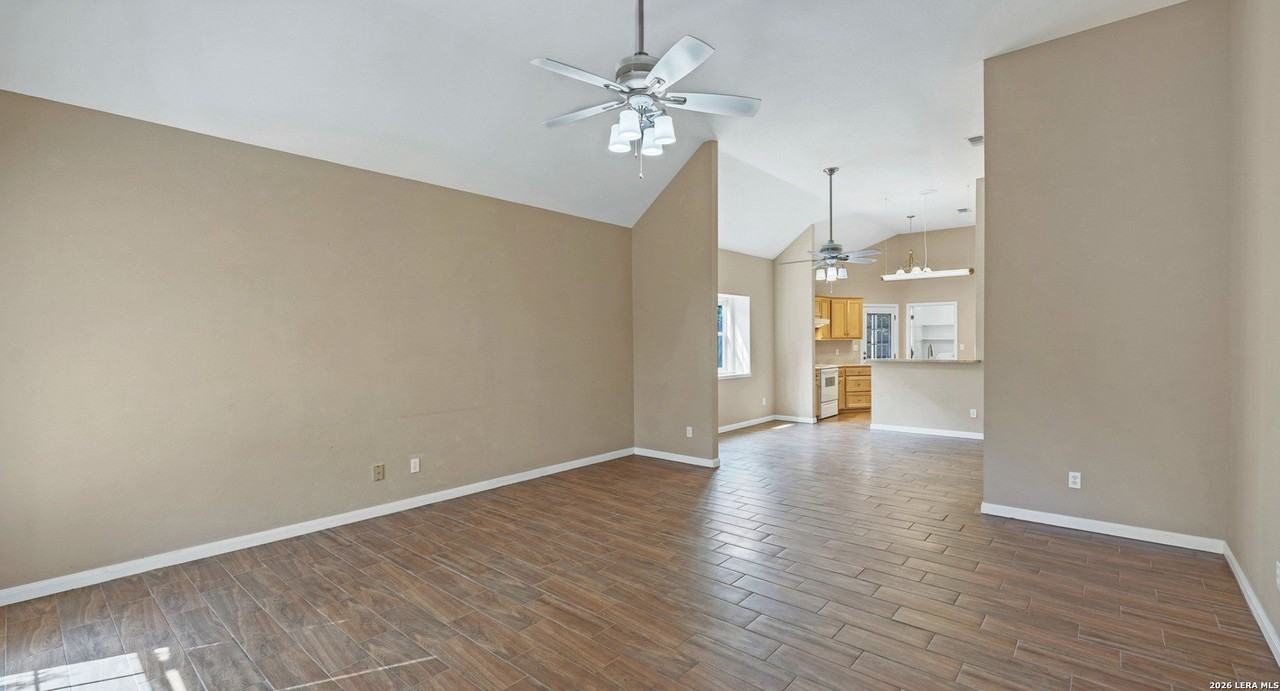 2239 Cotton Blvd - Photo 5 of 26