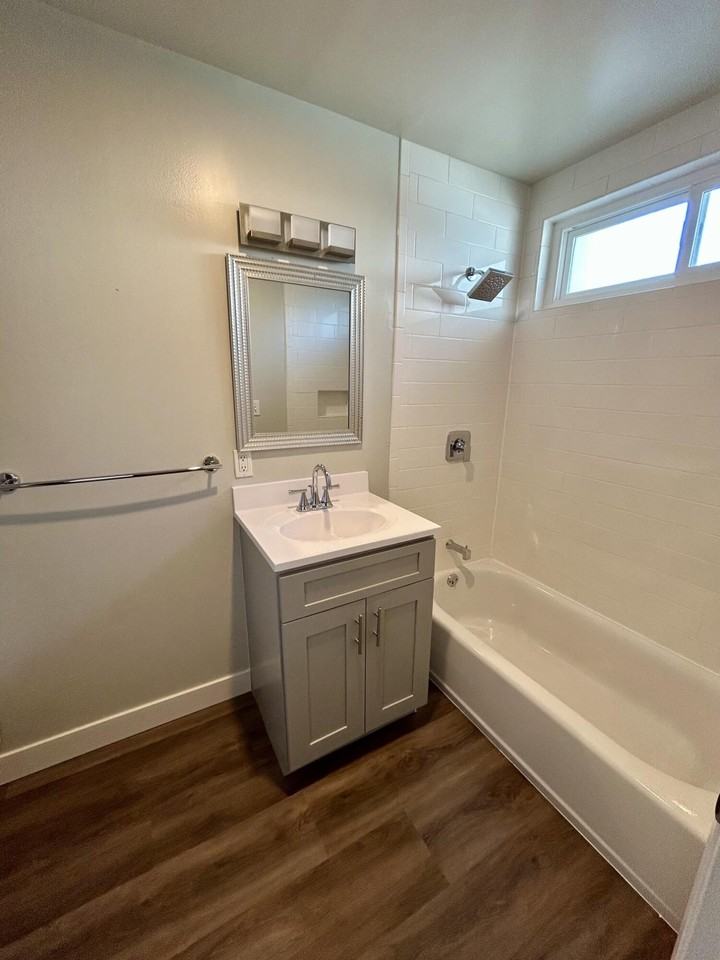 47 Ocean View Ave #1 - Photo 5 of 8