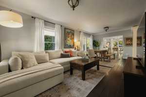 featured image of 405 W Sola St
