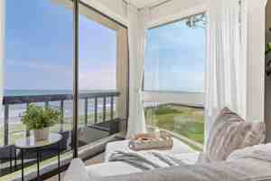 featured image of 14 Seaview Dr