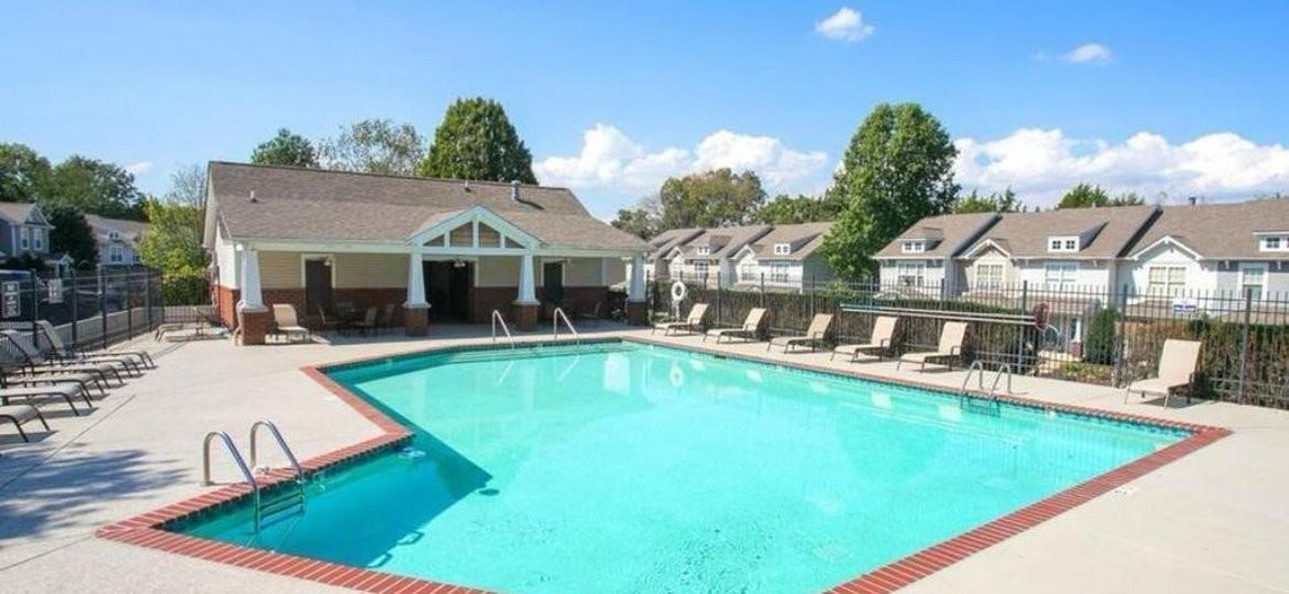 580 Flintlock Ct - Photo 2 of 16