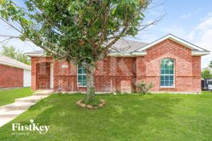 featured image of 5305 Jordan Ridge Dr