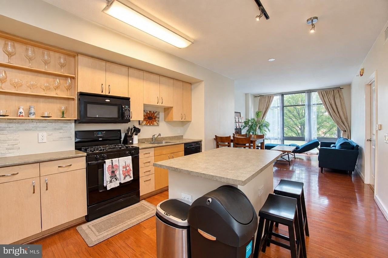 475 K St Nw #429 - Photo 5 of 30