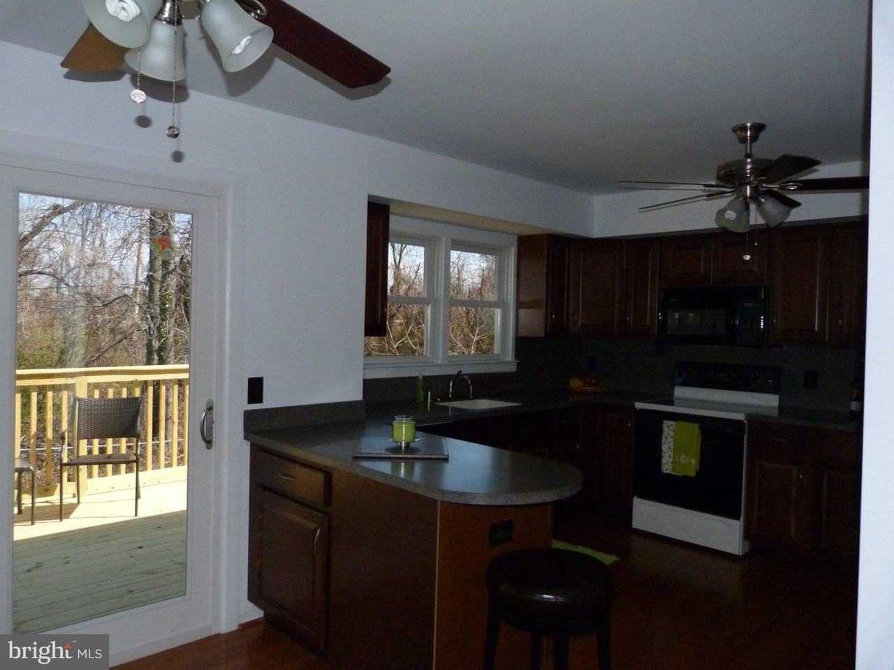 1009 Kensington Way - Photo 5 of 19